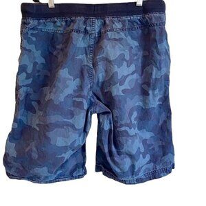 Lands End Kids Blue Camo Shorts Boys XL